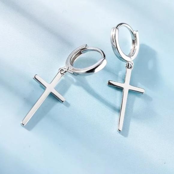 NEW 925 STERLING SILVER CROSS HOOP EARRINGS, NICE EARRINGS, CUTE EARRINGS - Picture 6 of 6